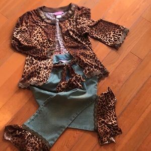 Chit-Chat jeans and jacket